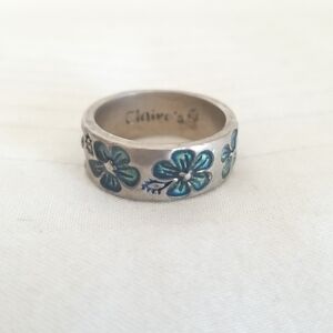 Silver Band Blue Daisy Ring